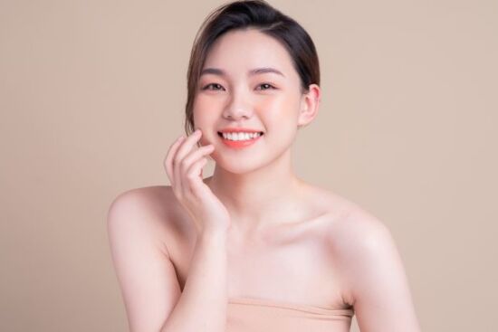 Bật mí lợi ích tuyệt vời của cam thảo đối với sức khỏe và làm đẹp