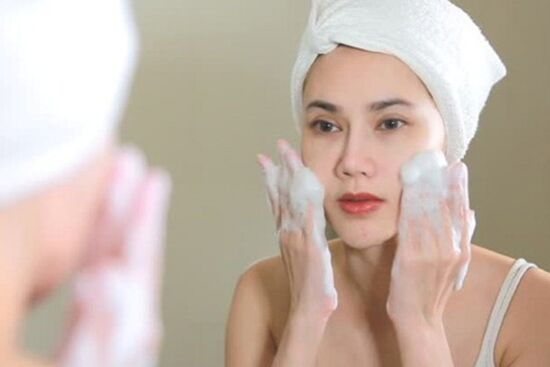 5 ưu điểm vượt trội của sữa rửa mặt dạng bọt chị em nên biết