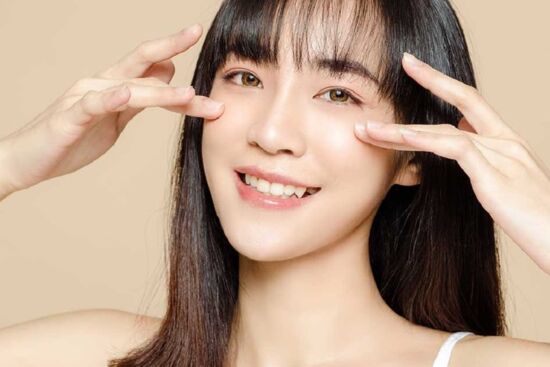 6 sai lầm cơ bản làm vùng da mắt nhiều nếp nhăn, quầng thâm khó cải thiện