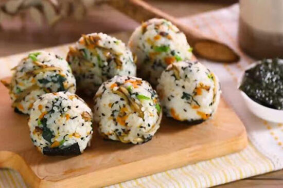 Bài 30: Giáo trình rèn ăn dặm - Lịch ăn dặm giai đoạn 12-18 tháng tuổi