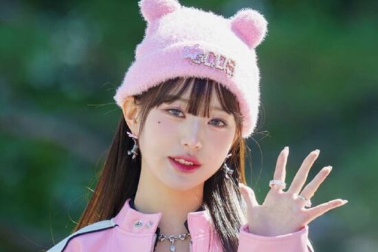 Búp bê sống xứ Hàn bật mí quyết dưỡng da đơn giản, luôn mang theo 2 loại mỹ phẩm cơ bản này