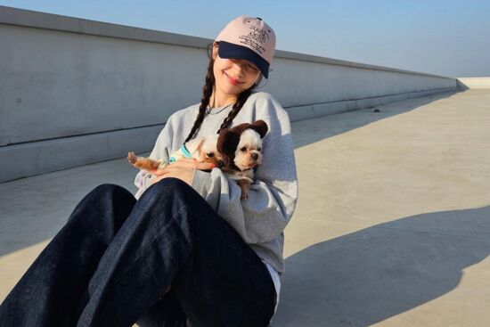 5 kiểu tóc xinh tươi có thể áp dụng khi đội mũ lưỡi trai nàng nên thử