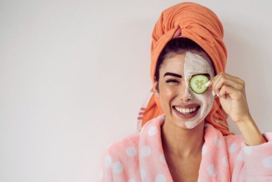 Xóa tan quầng thâm mắt với 5 công thức mặt nạ tự làm tại nhà