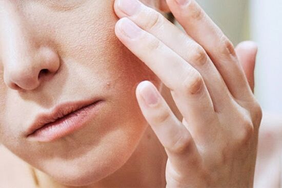 4 thói quen xấu đang tàn phá làn da mà không phải ai cũng biết