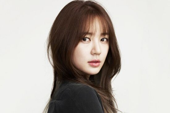 Mẹo chăm sóc da và tóc của Yoon Eun Hye để tôn lên visual cực phẩm