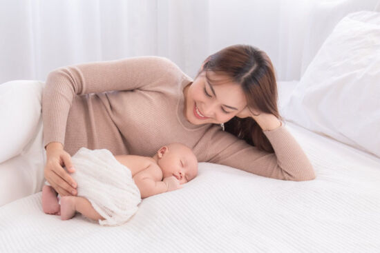 Giáo trình không thay mẹ nuôi con – nhưng giúp mẹ hiểu con, con ngoan, cả nhà hạnh phúc
