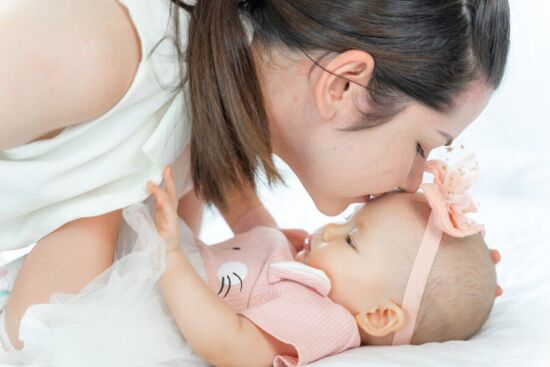 Hiểu con từ sơ sinh – Đừng để khi lớn rồi mới bắt đầu dạy