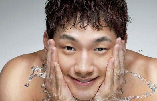 Các bước làm sạch da cơ bản buổi tối