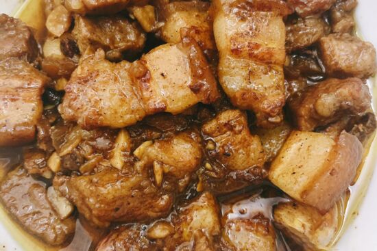 Hướng dẫn nấu thịt ba chỉ hầm khiến cả nhà vét sạch nồi cơm