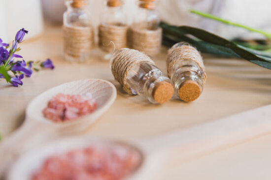 Tác dụng của Vitamin B3 trong việc làm trắng da, trị mụn