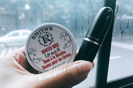 Review son dưỡng môi Rosebud
