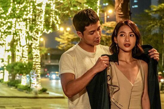 Bóc mác các trang phục Khả Ngân mặc trong phim "11 tháng 5 ngày" (Phần 1)