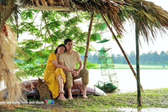 Bóc mác các trang phục Khả Ngân mặc trong trong phim "11 tháng 5 ngày" (Phần 2)