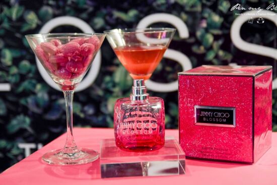 Review nước hoa Jimmy Choo Blossom