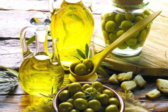 Lý do dầu Jojoba là chất dưỡng ẩm mà làn da của bạn cần