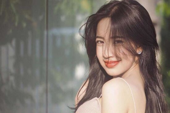 Phụ nữ xinh đẹp nhất khi tự tin là chính mình